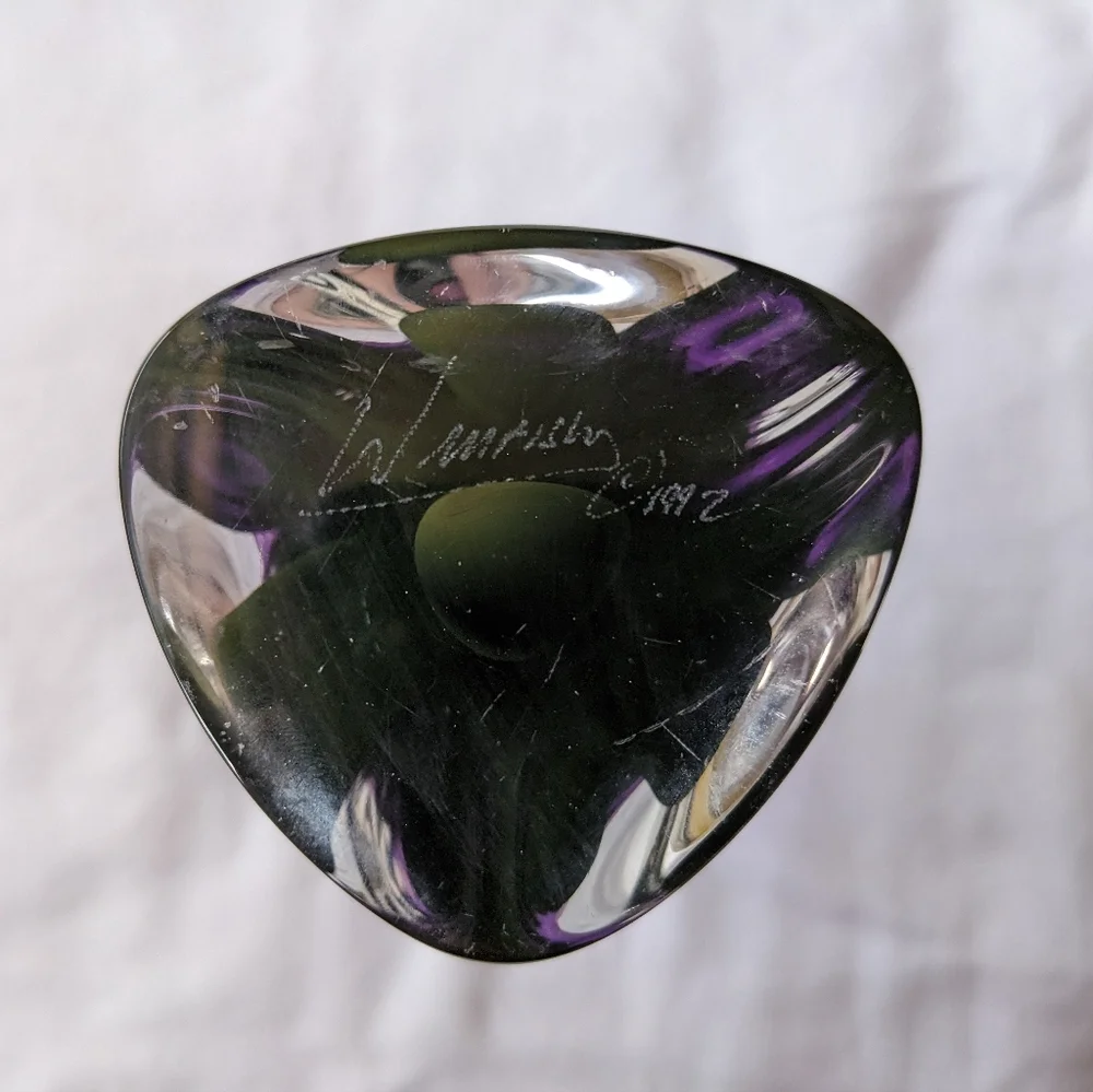 Jonathan Winfisky 1992 Signed Hand Blown Purple Art Glass Trumpet Vase Vintage